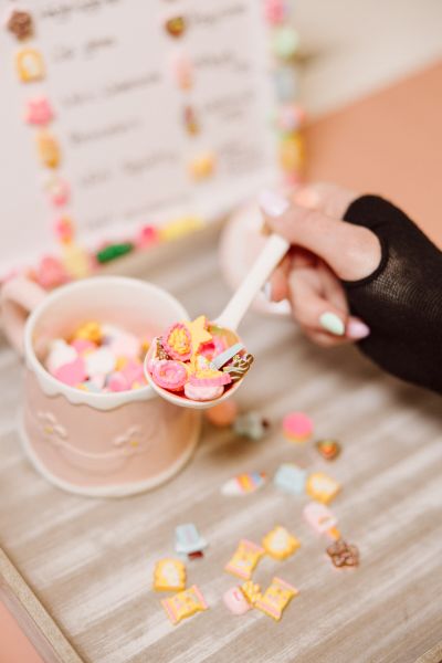 Ellascoops Mystery Scoops and Gifts