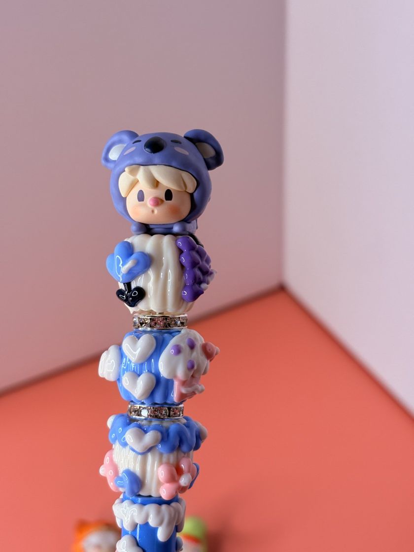 Ellascoops Mystery Scoops and Gifts - Beaded Pens